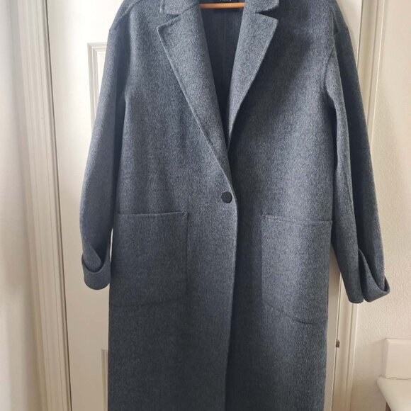 Theory easy one button coat Double-Face Wool-Cashmere in Grey - Picture 3 of 8